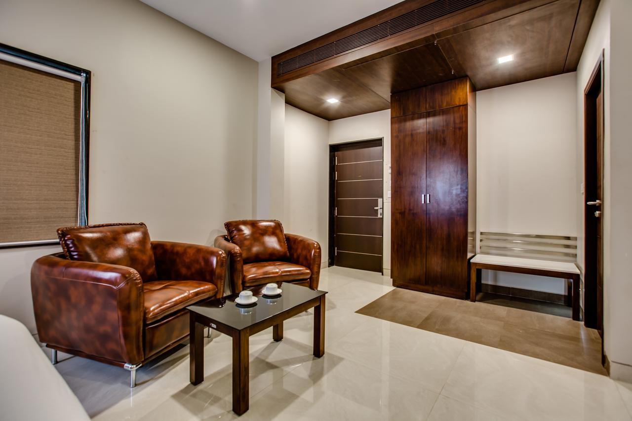 Hotel Ma Grand Pudukkottai エクステリア 写真